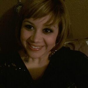 Meet your Posher, Antonia